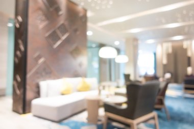 Otel lobisinde bulanıklık