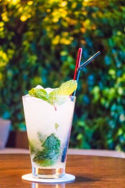 Buz mocktails cam