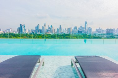 Açık Yüzme Havuzu