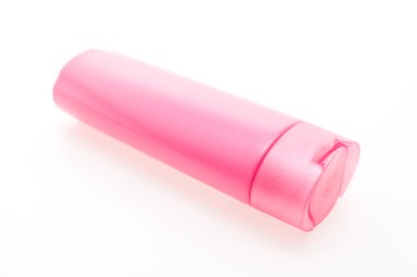 Boş kozmetik ve şampuan şişesi