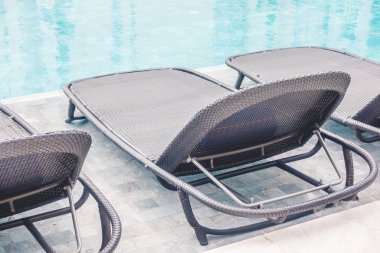 Havuz koltuğu dekorasyon 