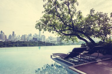 Açık Yüzme Havuzu