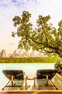 Açık Yüzme Havuzu