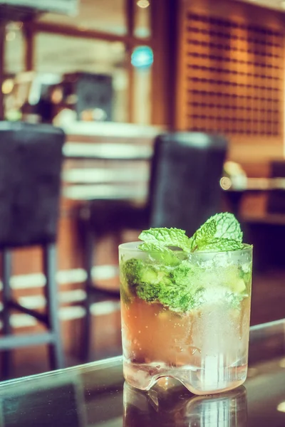 Vidro de bebida gelada Mocktail — Fotografia de Stock