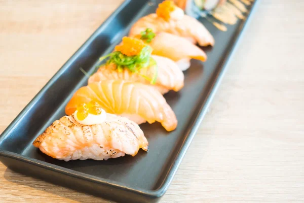 美味しいサーモン寿司 — ストック写真