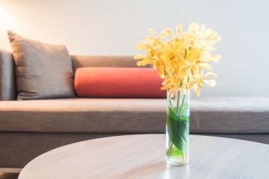 Vazo çiçek dekorasyon