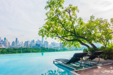 Açık Yüzme Havuzu