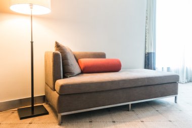 Kanepe ışık lamba ile 