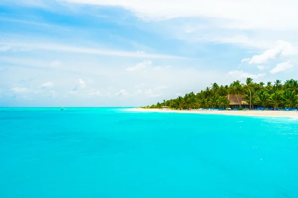 Hermosa isla de Maldivas — Foto de Stock