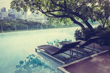 Açık Yüzme Havuzu