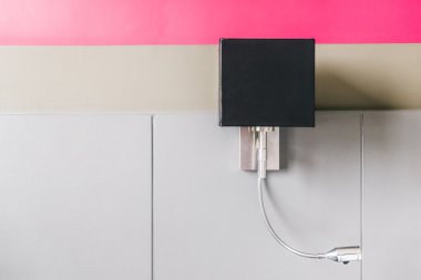 Duvarda ışık lamba