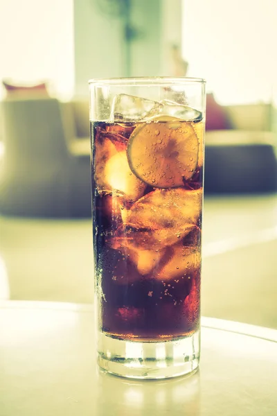 Vidro frio Coca-Cola — Fotografia de Stock
