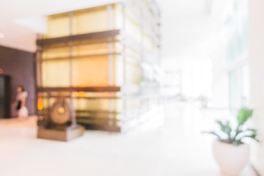 Otel lobisinde bulanıklık