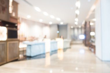 Otel lobisinde bulanıklık
