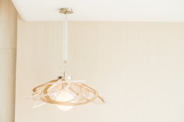 tavan lambası dekorasyonu 