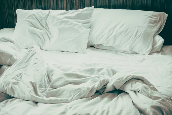 White pillows on bed — Stock Photo, Image