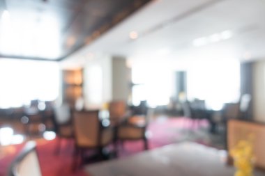 Otel lobisinde bulanıklık