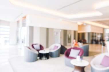 Otel lobisinde bulanıklık