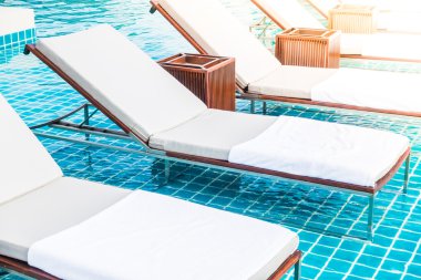 Açık Yüzme Havuzu