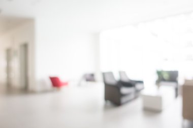 Otel lobisinde bulanıklık