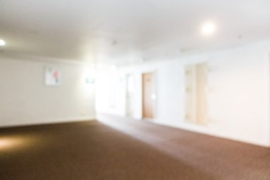 Otel lobisinde bulanıklık