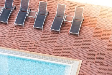 şemsiye ve sandalye