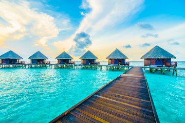 Güzel Maldivler ada