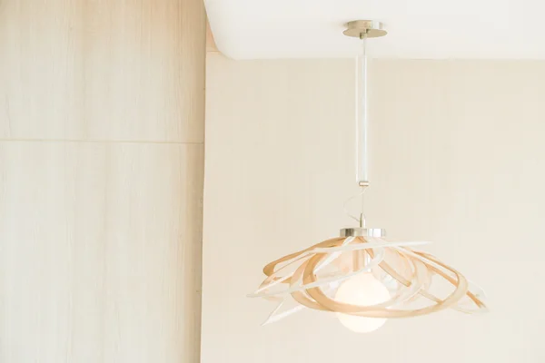 천장 램프 장식 — 스톡 사진