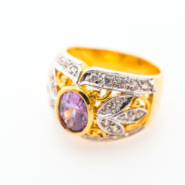 lüks altın yüzük