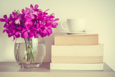 beyaz kahve fincanı