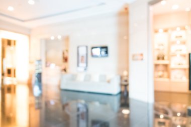 Otel lobisinde bulanıklık