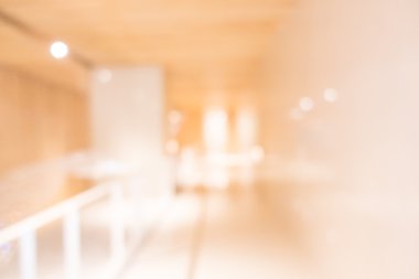 Otel lobisinde bulanıklık