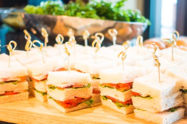 masada lezzetli sandviçler