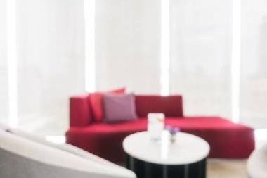 Otel lobisinde bulanıklık