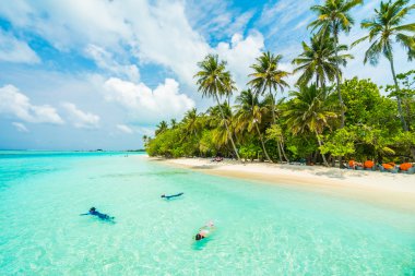 Güzel Maldivler ada