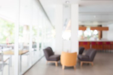 Otel lobisinde bulanıklık