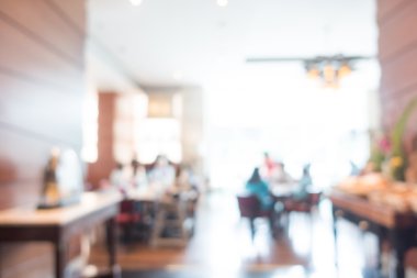 Otel lobisinde bulanıklık