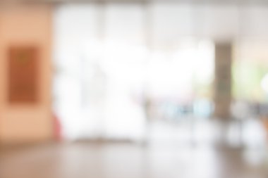 Otel lobisinde bulanıklık