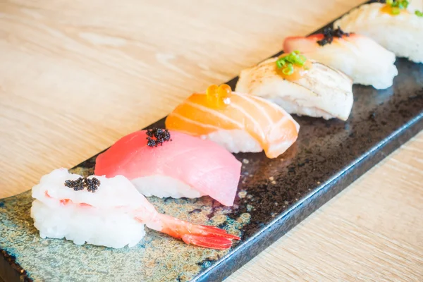 Sushi fresco crudo — Foto de Stock