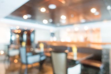 Otel lobisinde bulanıklık