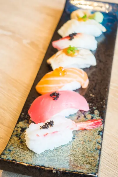 Ham taze sushi — Stok fotoğraf