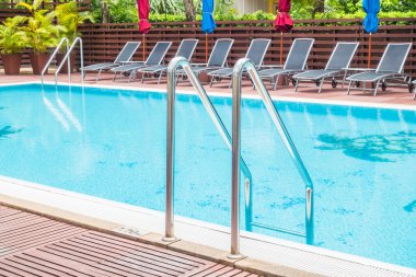 Açık Yüzme Havuzu