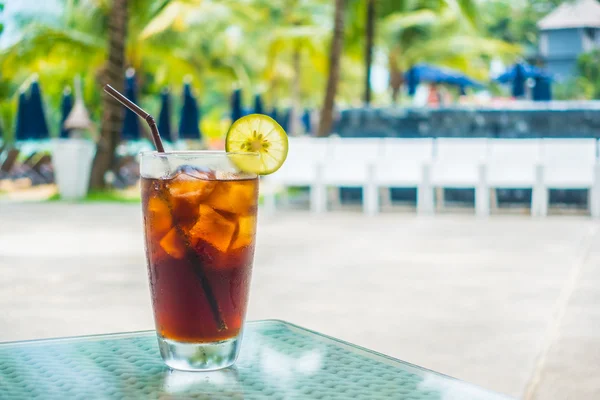 Iced cola glas — Stockfoto