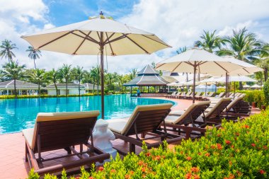  Otelde Açık Yüzme Havuzu 