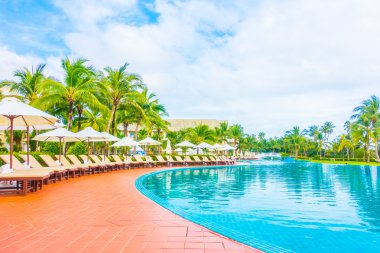 Açık Yüzme Havuzu