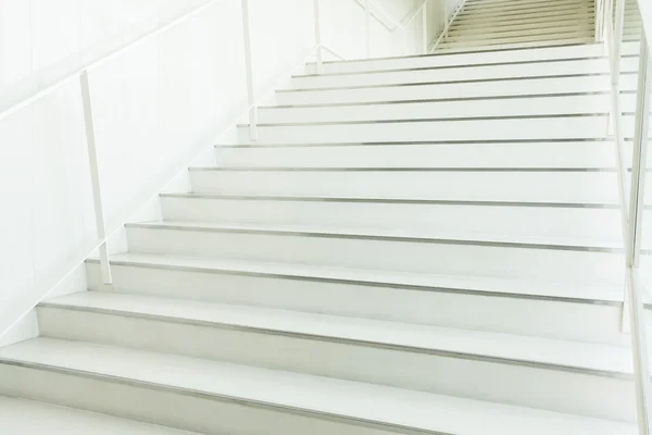 Beton merdiven iç — Stok fotoğraf