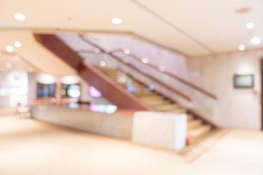 Otel lobisinde bulanıklık