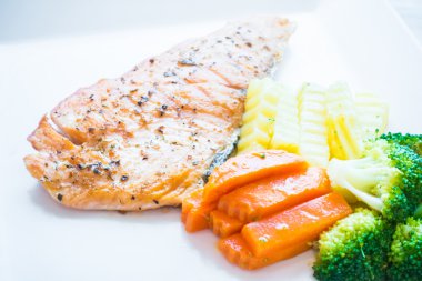 Izgara Somon Balık fileto biftek