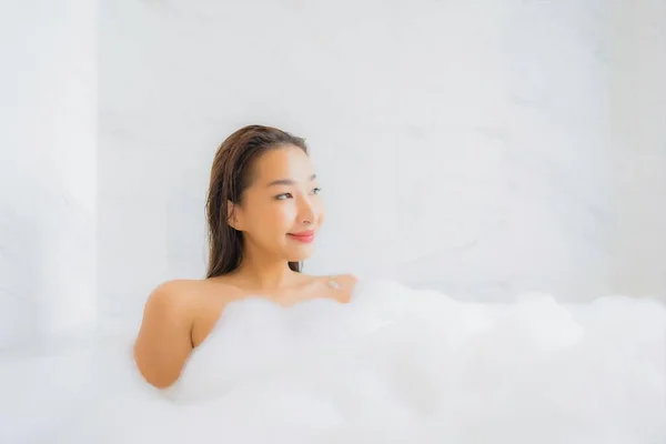 Portrait Beautiful Young Asian Woman Relax Bathtub Interior Bathroom — Stock Photo, Image