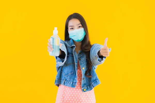 Portret Pięknej Młodej Azjatyckiej Kobiety Nosić Maskę Ochrony Koronawirusu Lub — Zdjęcie stockowe